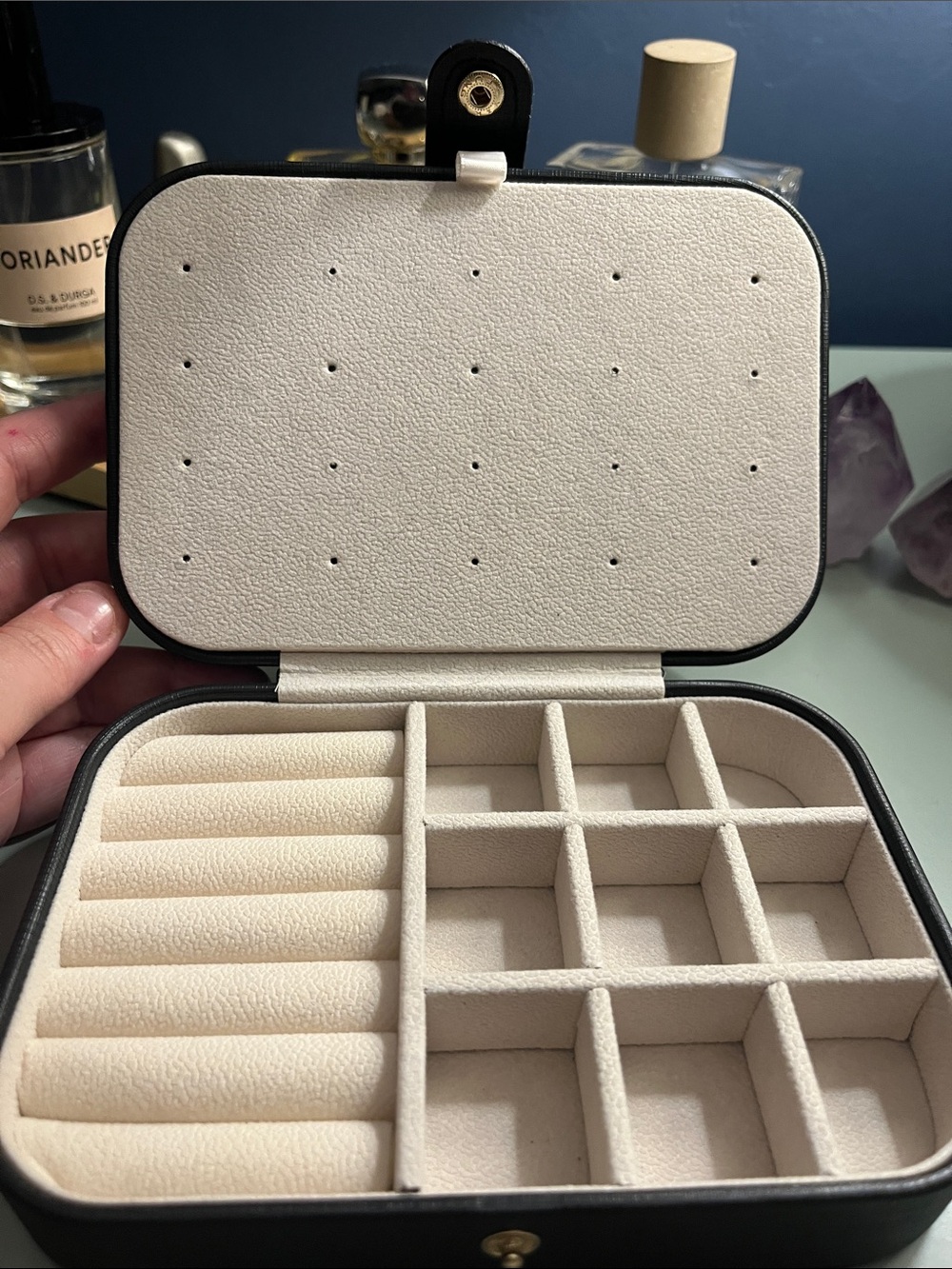 Compact Jewelry Organizer Case in Cream - Portable Travel Storage